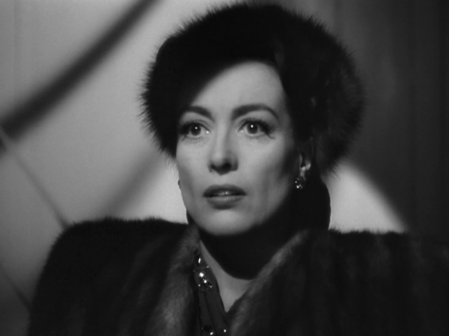 Joan Crawford in Mildred Pierce