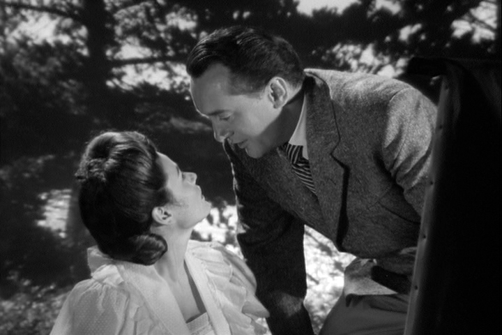 Gene Tierney, George Sanders in The Ghost and Mrs. Muir