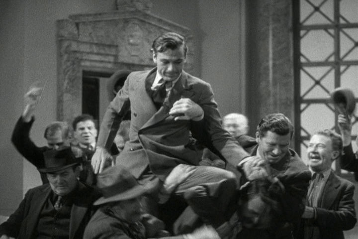 Gary Cooper in Mr. Deeds Goes to Town