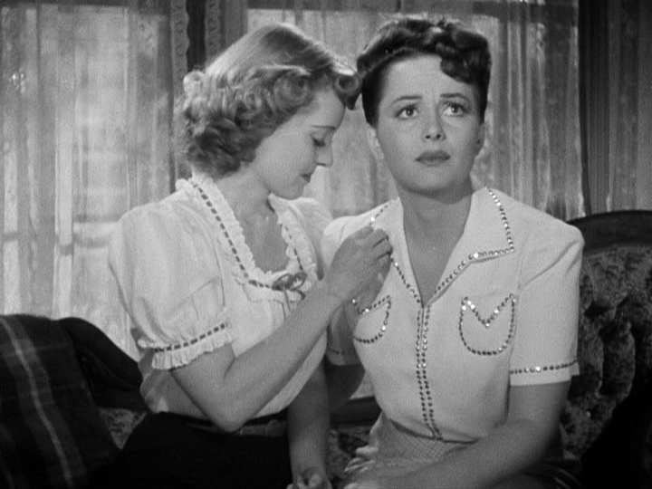 Bette Davis and Olivia de Havilland in In This Our Life