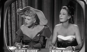 judy-holliday-wendy-barrie-in-it-should-happen-to-you