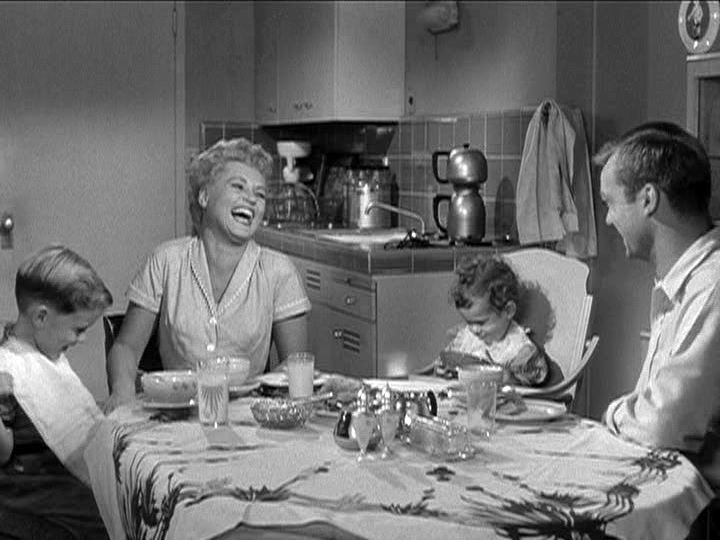 Judy Holliday, Aldo Ray star in The Marrying Kind