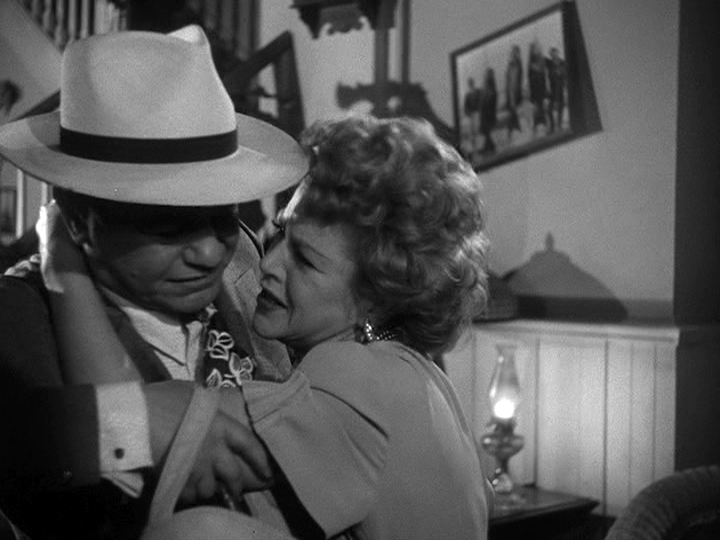 Edward G. Robinson, Claire Trevor in Key Largo