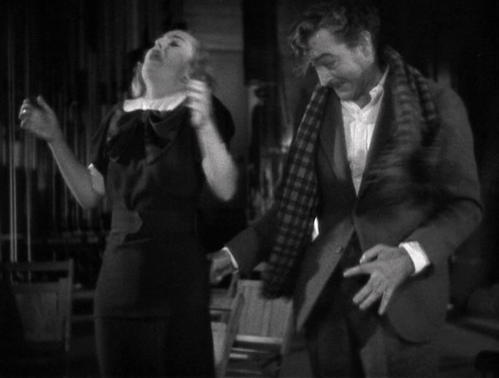 Carole Lombard and John Barrymore in Twentieth Century